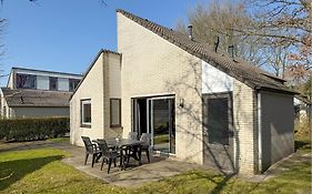 3 Bedroom Stunning Home In Hoeven